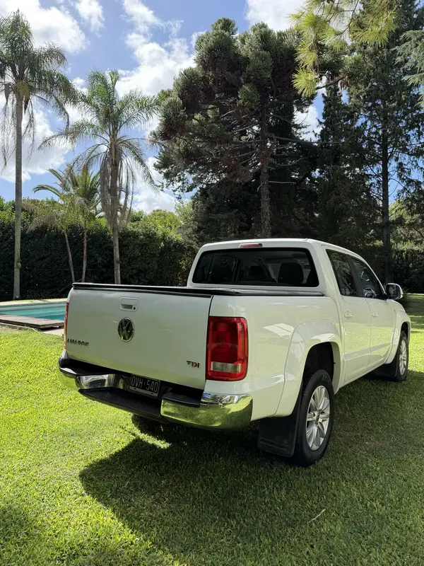 Mira esta publicación de Volkswagen Amarok 2015 en Motordil