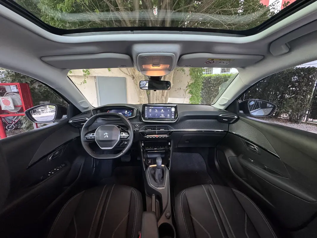 Mira esta publicación de Peugeot 208 2024 en Motordil