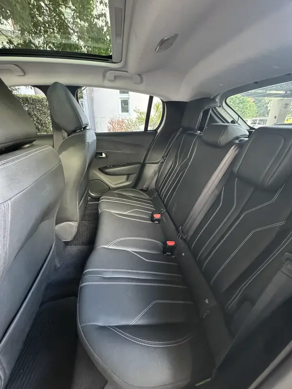 Mira esta publicación de Peugeot 208 2024 en Motordil