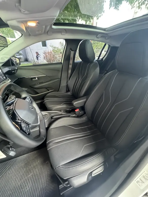 Mira esta publicación de Peugeot 208 2024 en Motordil