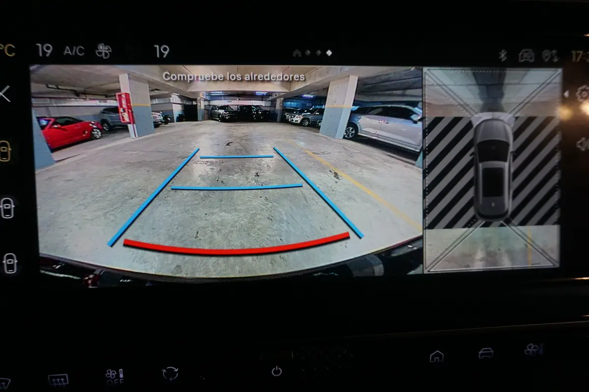 Mirá esta publicación de Ds Automobiles DS7