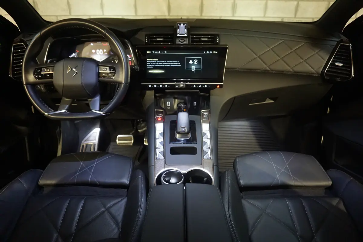 Mirá esta publicación de Ds Automobiles DS7