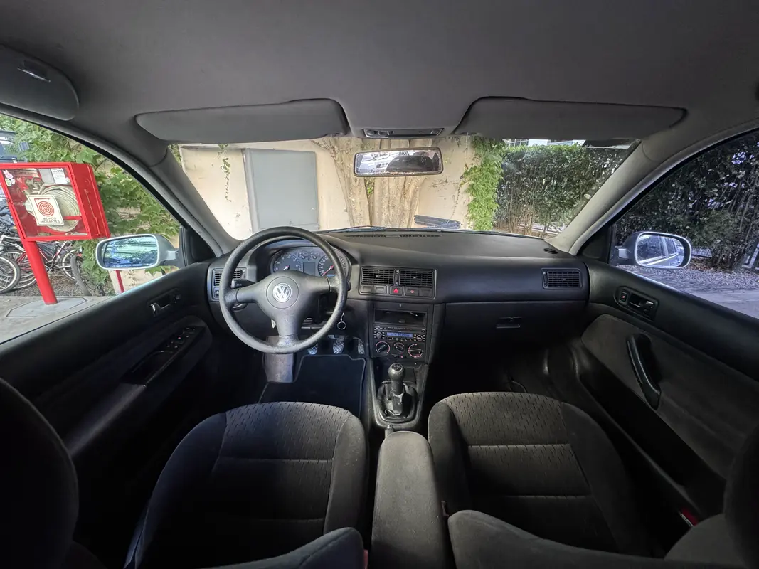 Mira esta publicación de Volkswagen Golf 2006 en Motordil