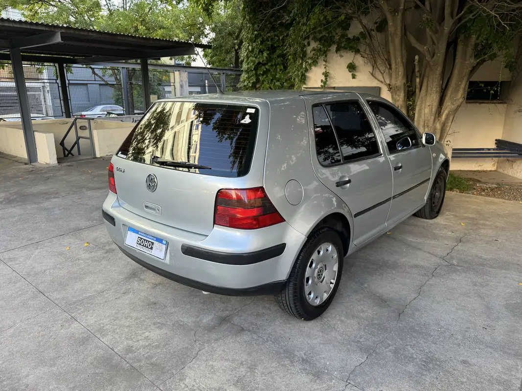 Mira esta publicación de Volkswagen Golf 2006 en Motordil