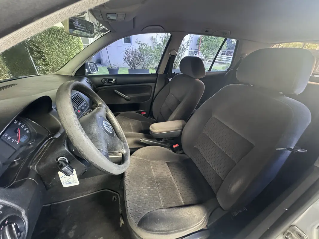 Mira esta publicación de Volkswagen Golf 2006 en Motordil