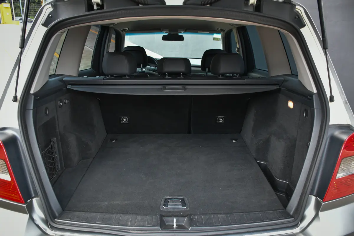 Mira esta publicación de Mercedes Benz GLK 2011 en Motordil