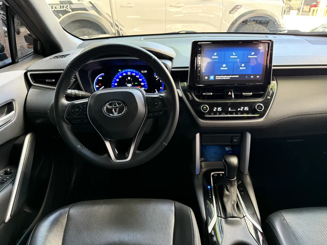 Mira esta publicación de Toyota Corolla Cross 2022 en Motordil