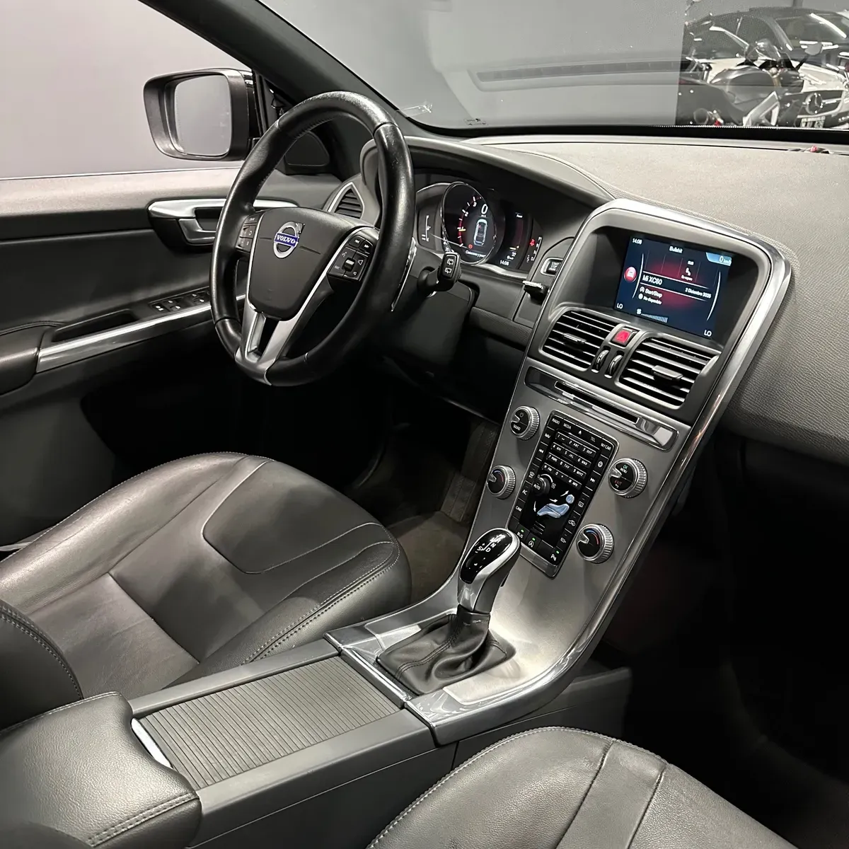 Mira esta publicación de Volvo XC 60 2017 en Motordil