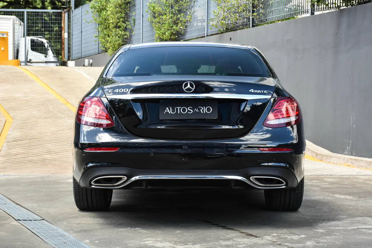 Mira esta publicación de Mercedes Benz Clase E 2017 en Motordil