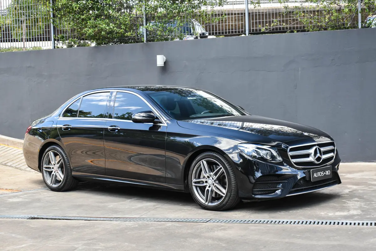 Mira esta publicación de Mercedes Benz Clase E 2017 en Motordil