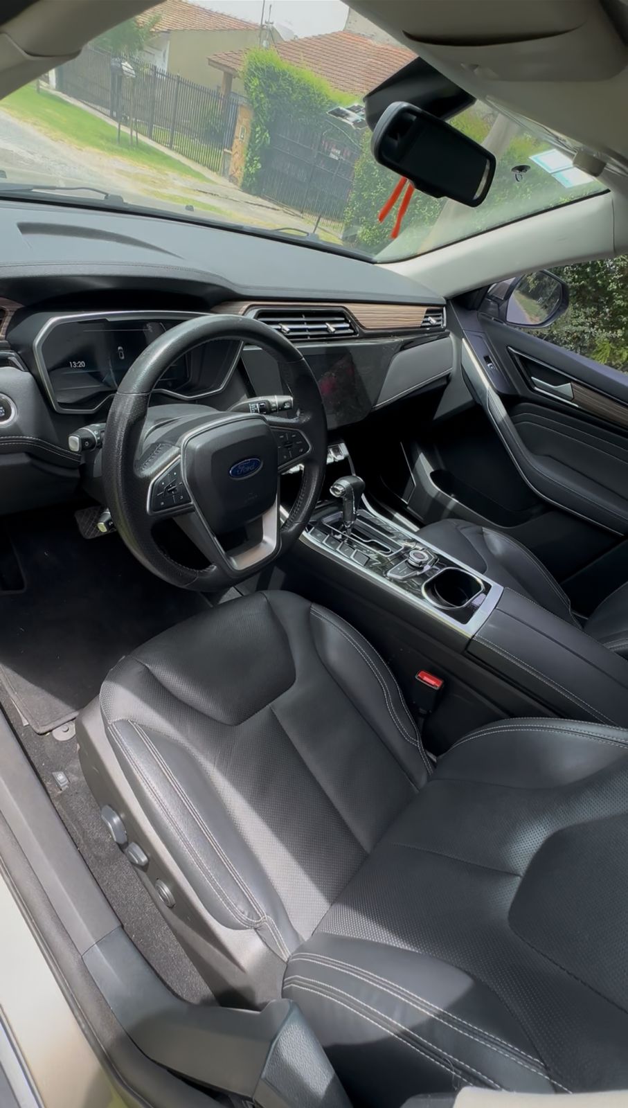 Mira esta publicación de Ford Territory 2022 en Motordil