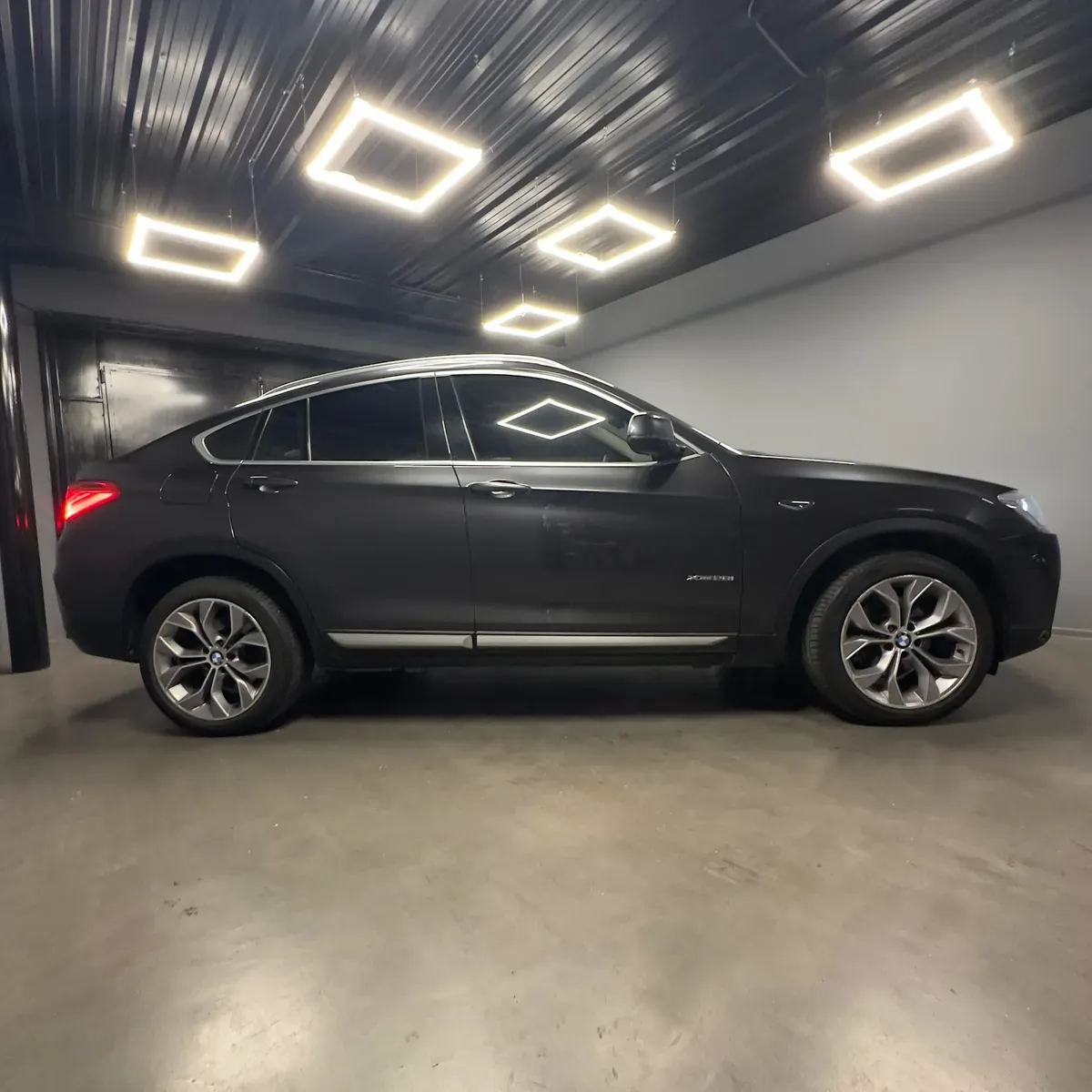 Mira esta publicación de BMW X4 2018 en Motordil