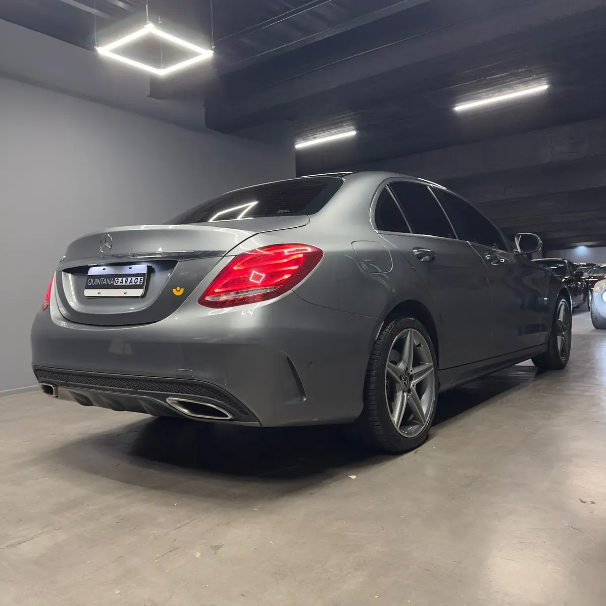 Mira esta publicación de Mercedes Benz Clase C 2019 en Motordil