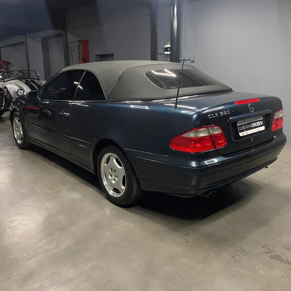 Mira esta publicación de Mercedes Benz CLK 2000 en Motordil