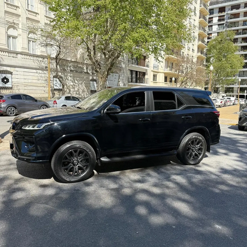 Mira esta publicación de Toyota SW4 2024 en Motordil