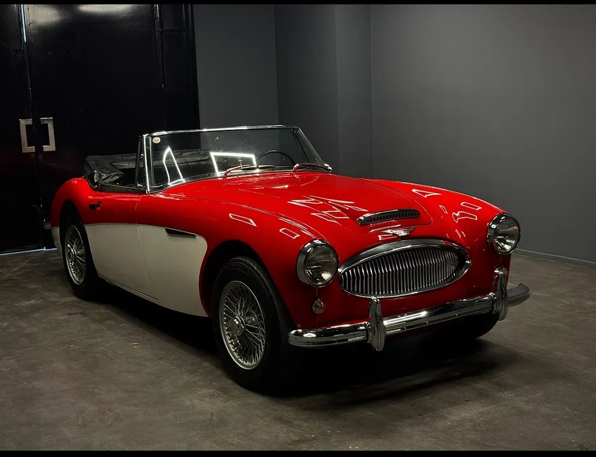 Mira esta publicación de Austin-Healey 3000 1961 en Motordil