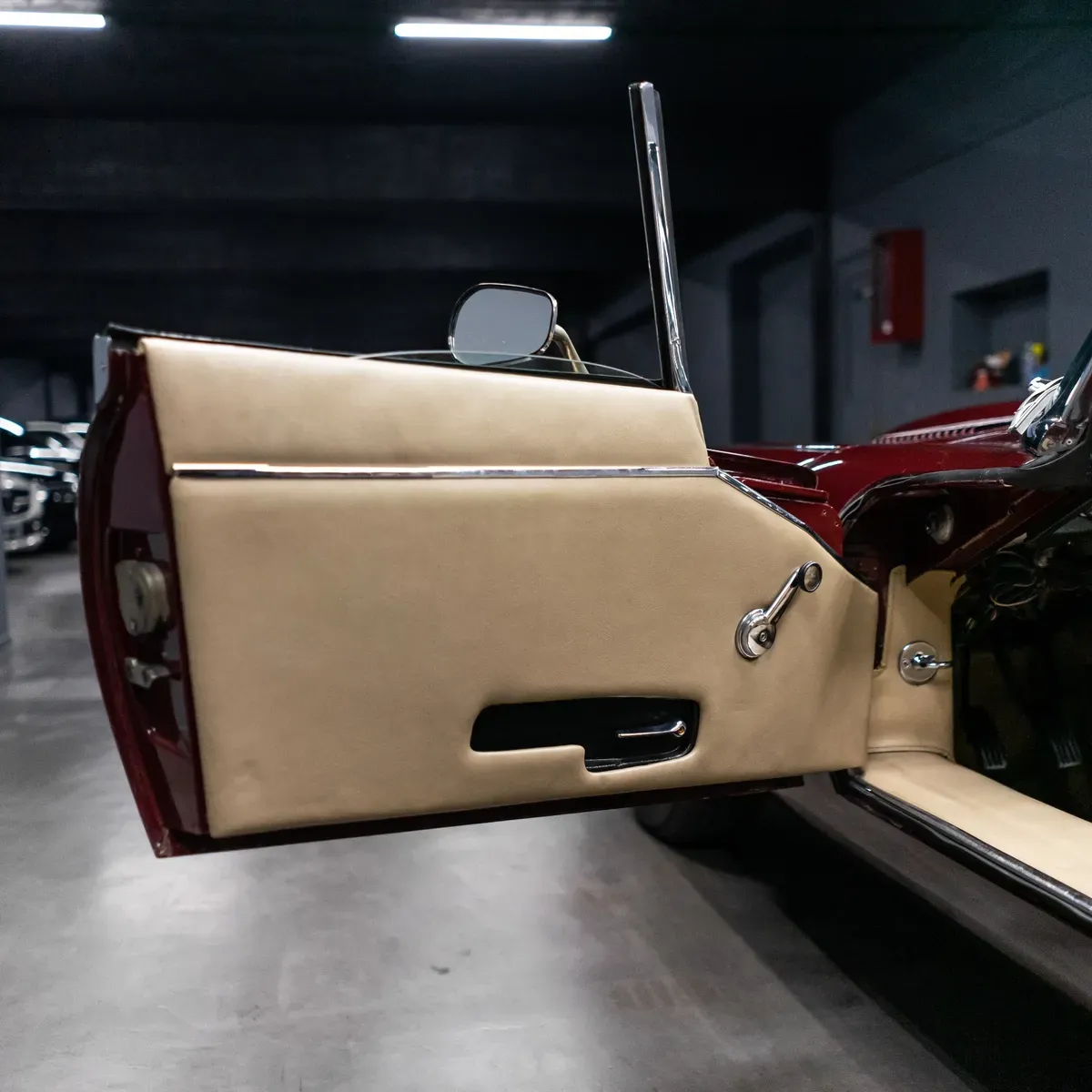 Mira esta publicación de Jaguar E Type Serie 1 1970 en Motordil