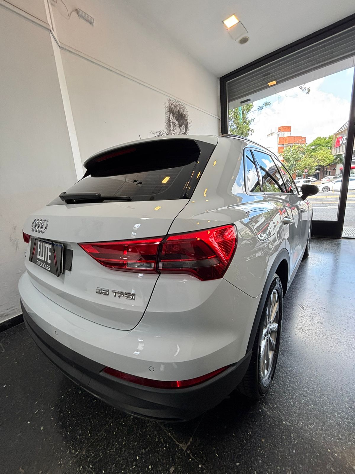 Mira esta publicación de Audi Q3 2022 en Motordil