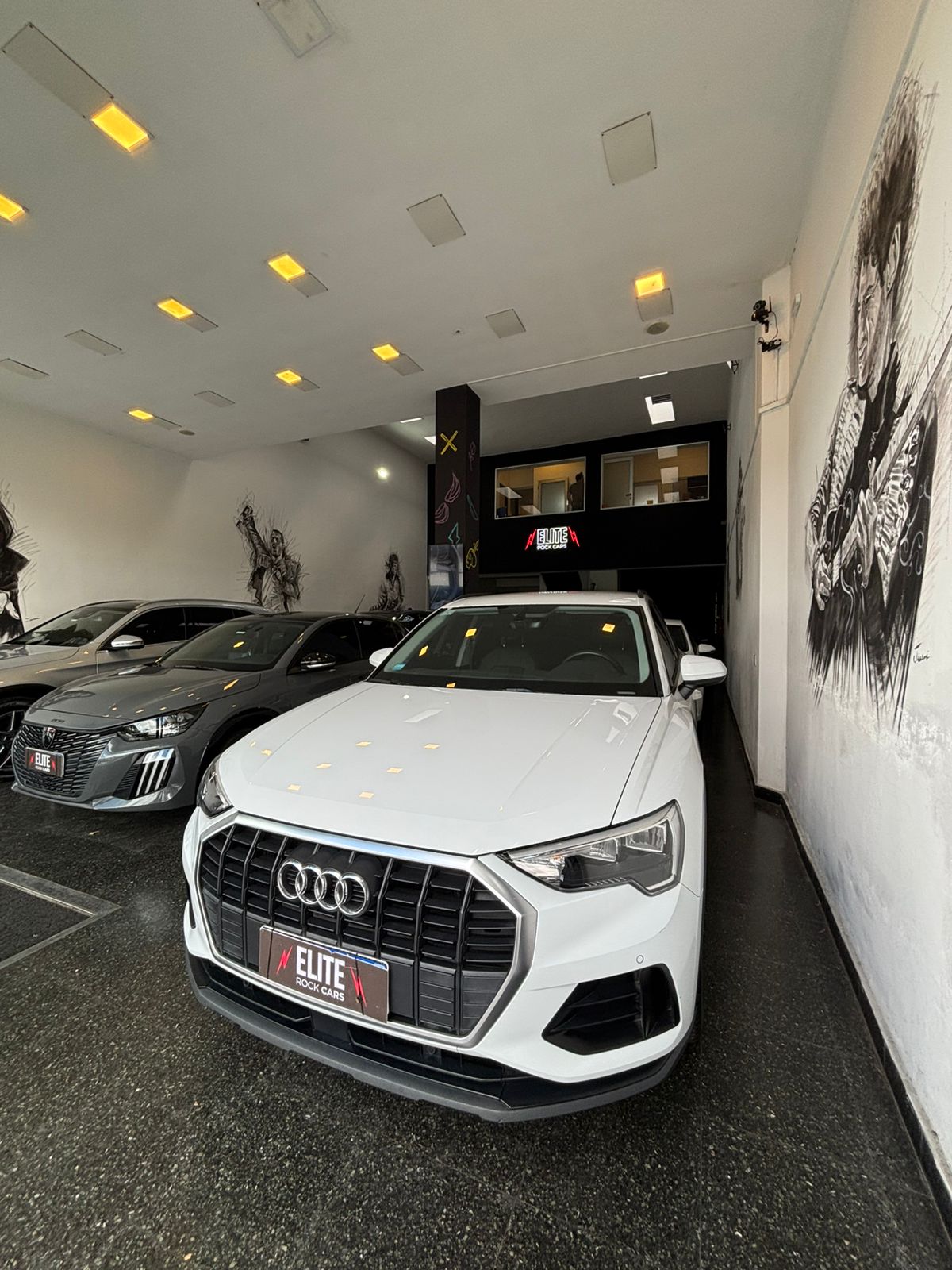 Mira esta publicación de Audi Q3 2022 en Motordil