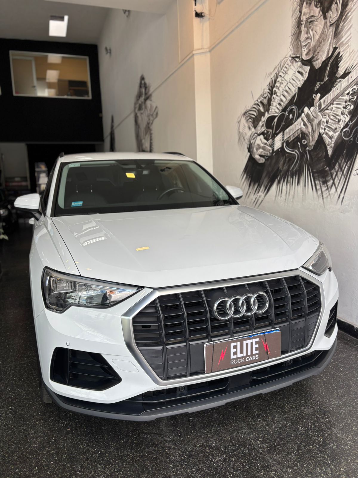 Mira esta publicación de Audi Q3 2022 en Motordil