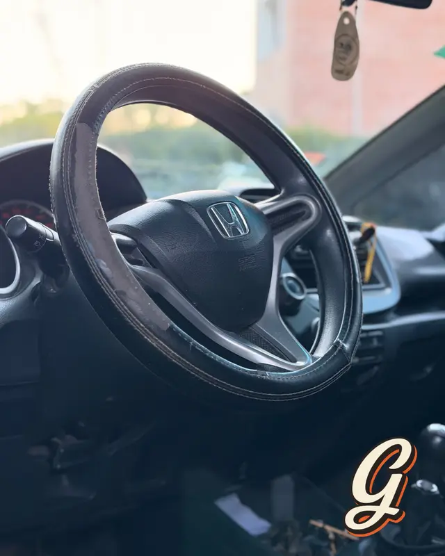 Mira esta publicación de Honda FIT 2010 en Motordil