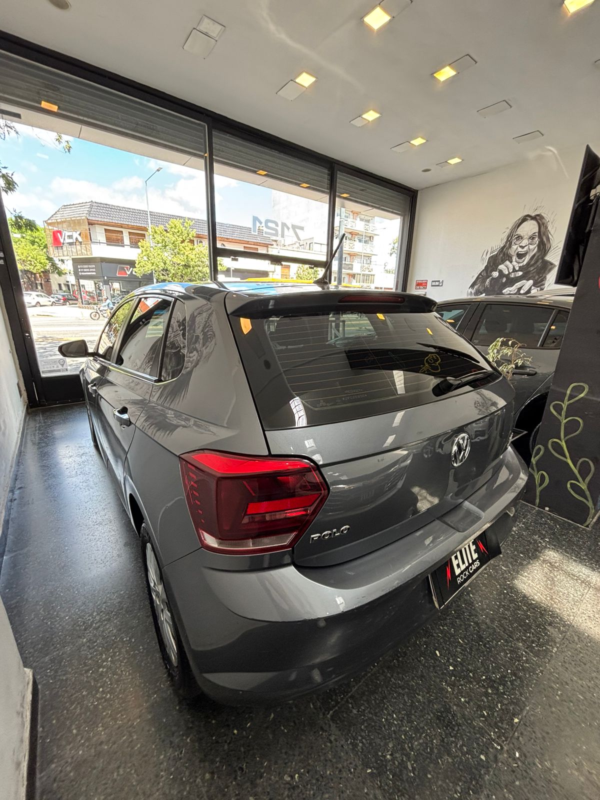 Mira esta publicación de Volkswagen Polo 2018 en Motordil