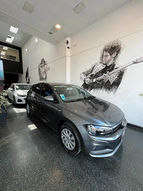 Mira esta publicación de Volkswagen Polo 2018 en Motordil