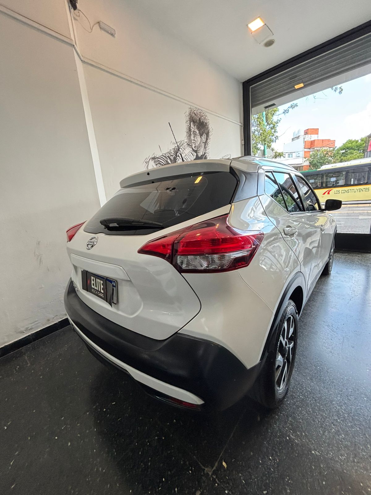 Mira esta publicación de Nissan Kicks 2018 en Motordil