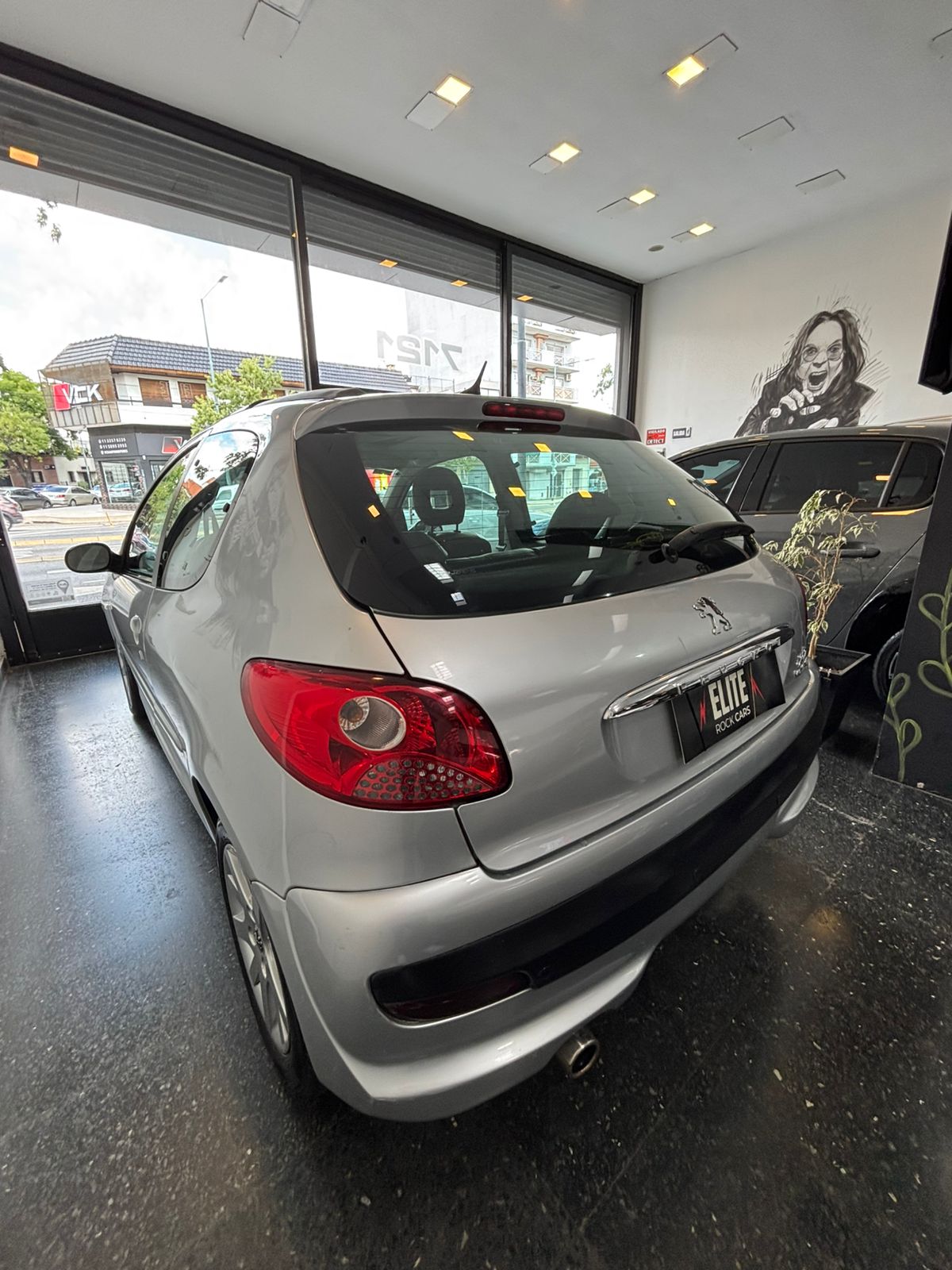 Mira esta publicación de Peugeot 207 Compact 2011 en Motordil