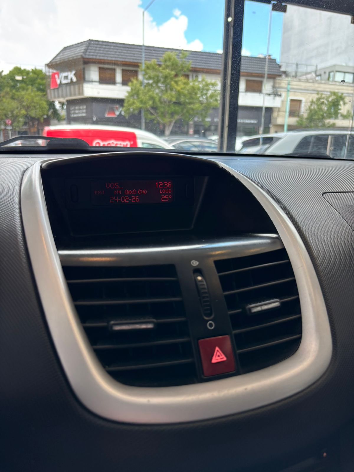 Mira esta publicación de Peugeot 207 Compact 2011 en Motordil