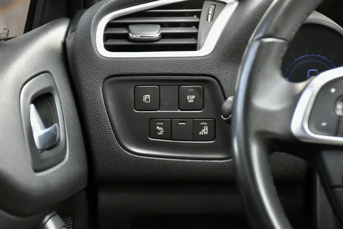 Mirá esta publicación de Ds Automobiles DS4