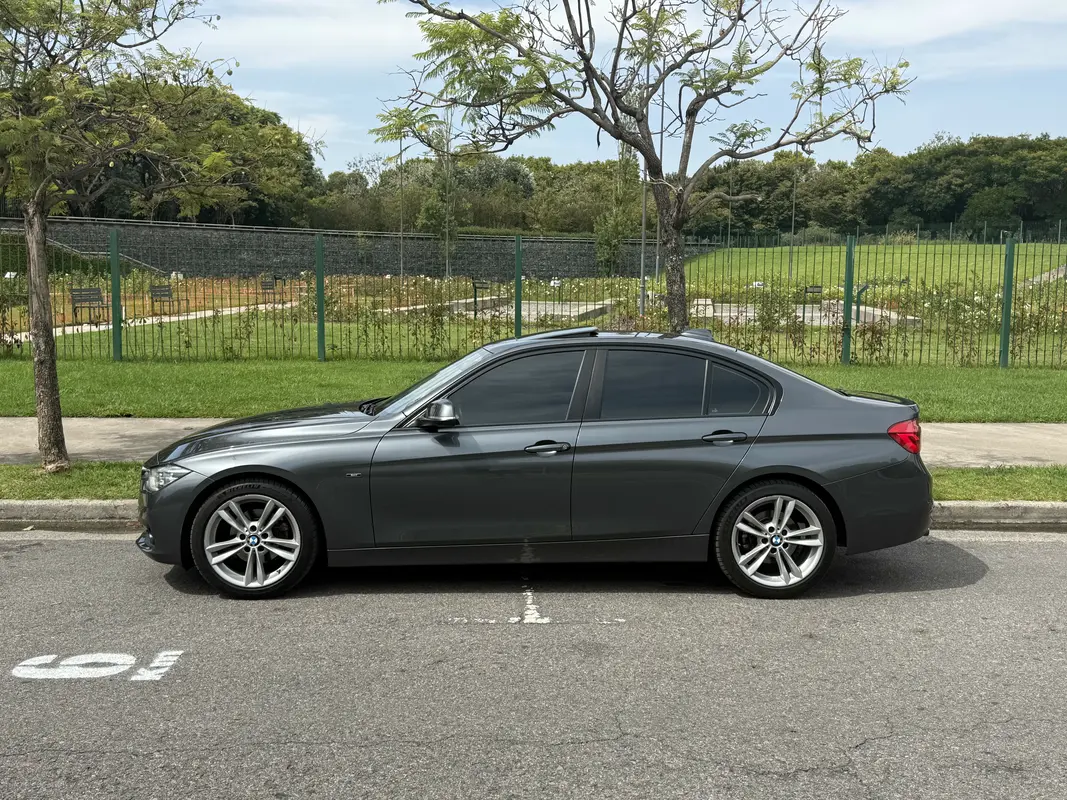 Mira esta publicación de BMW Serie 3 2016 en Motordil