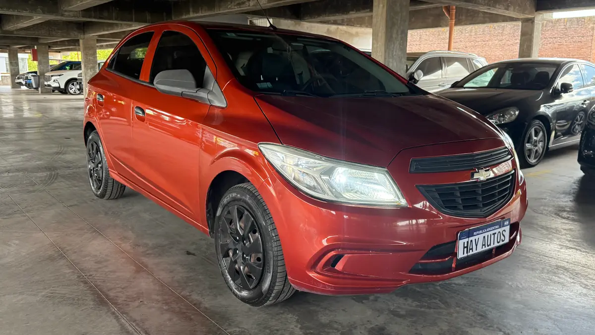 Mira esta publicación de Chevrolet Onix 2013 en Motordil