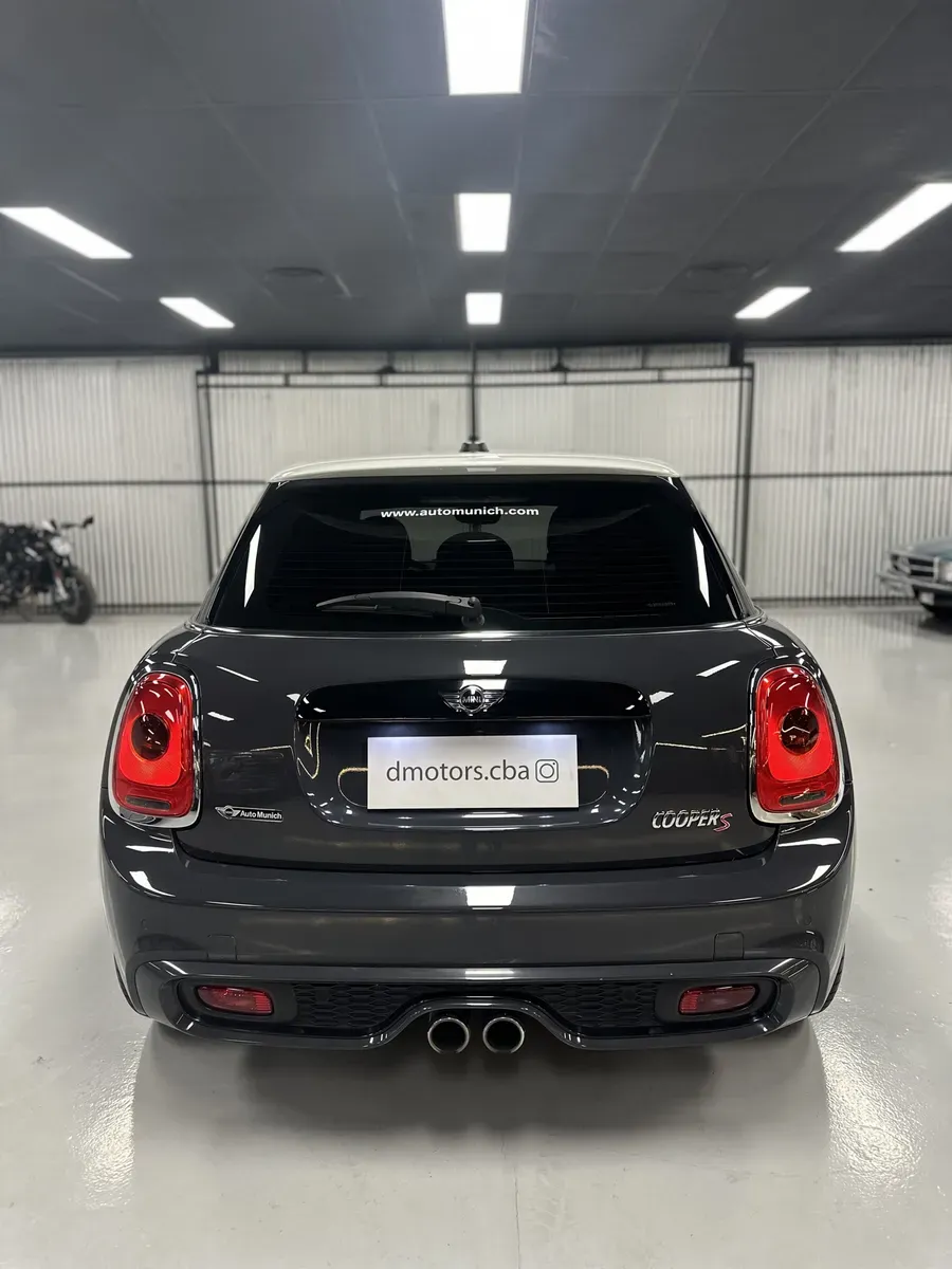 Mira esta publicación de Mini Cooper 2016 en Motordil