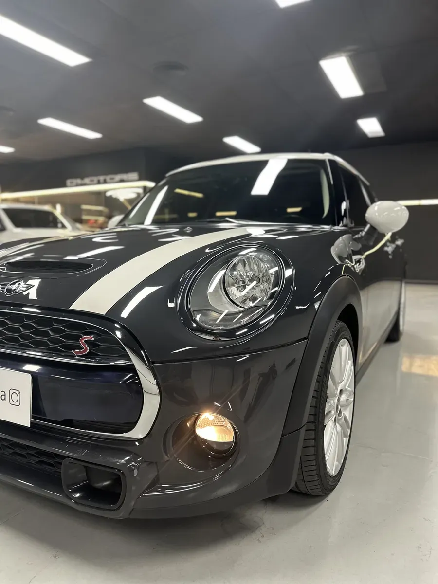 Mira esta publicación de Mini Cooper 2016 en Motordil