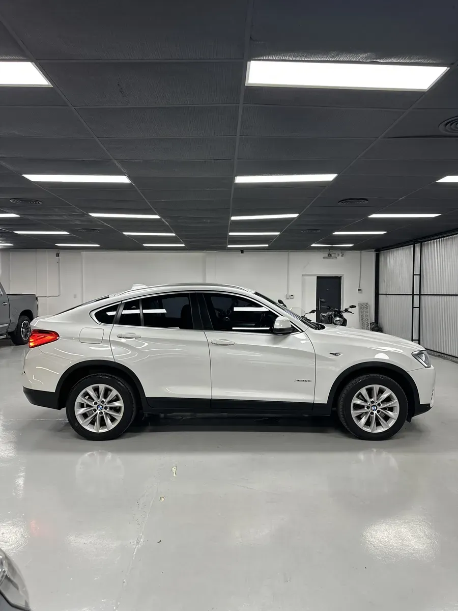 Mira esta publicación de BMW X4 2017 en Motordil