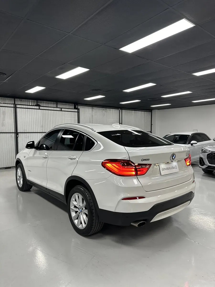 Mira esta publicación de BMW X4 2017 en Motordil