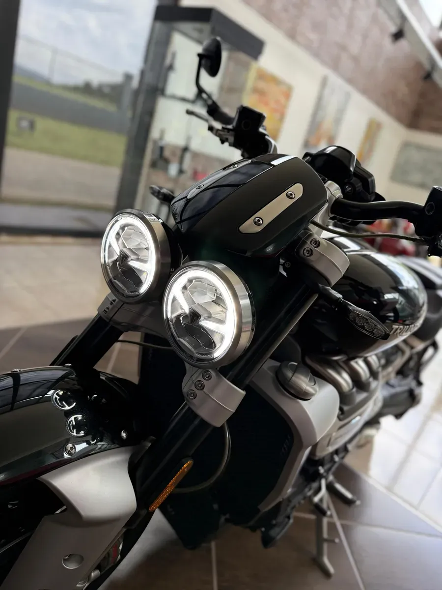 Mirá esta publicación de Triumph Rocket 3R
