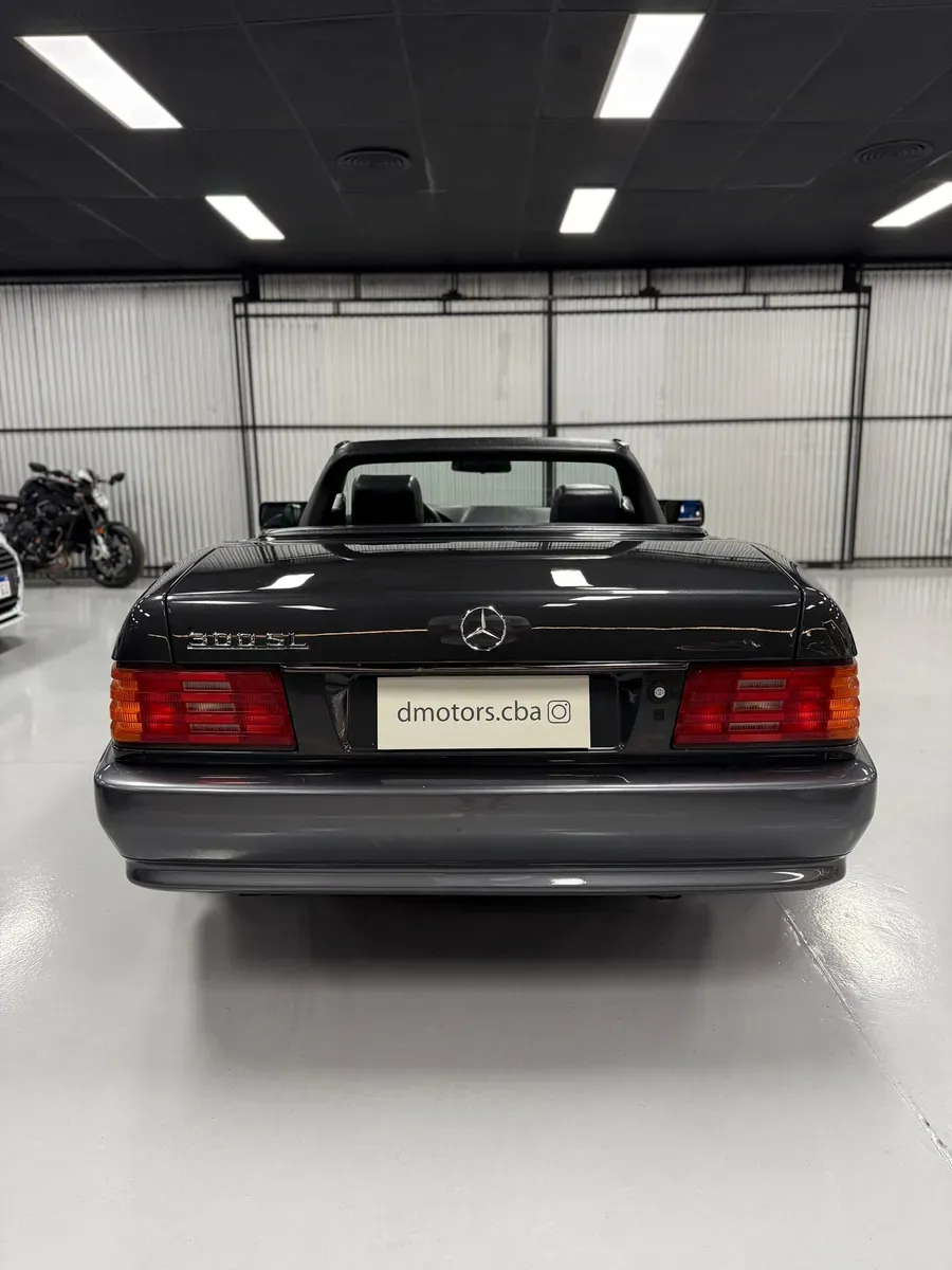 Mira esta publicación de Mercedes Benz 300 SL 1991 en Motordil