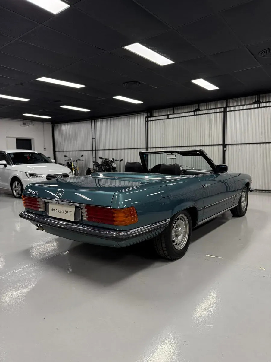 Mira esta publicación de Mercedes Benz SL 1980 en Motordil