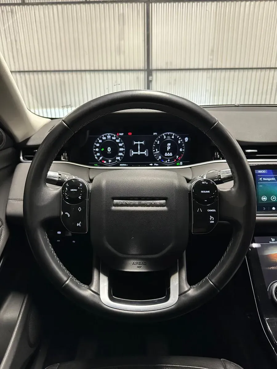 Mirá esta publicación de Land Rover Range Rover Evoque