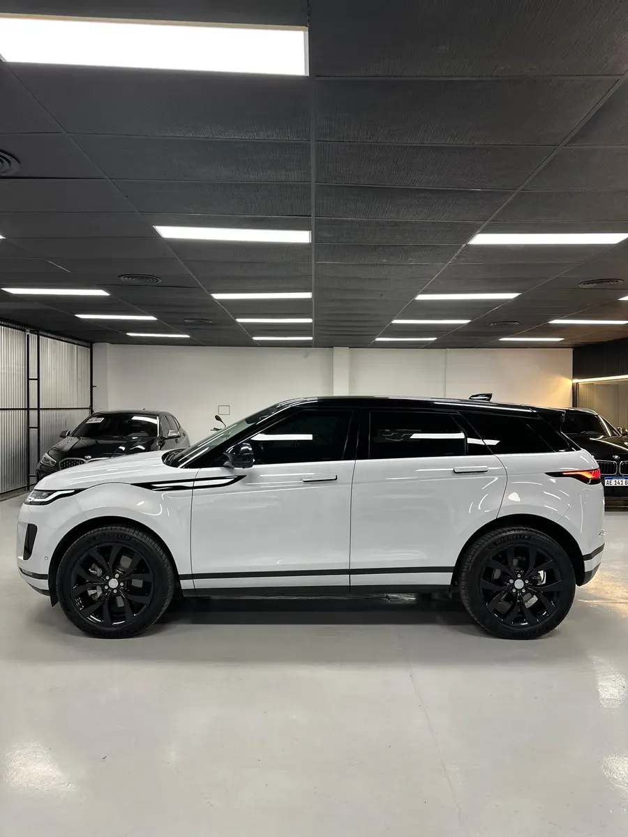 Mira esta publicación de Land Rover Range Rover Evoque 2020 en Motordil