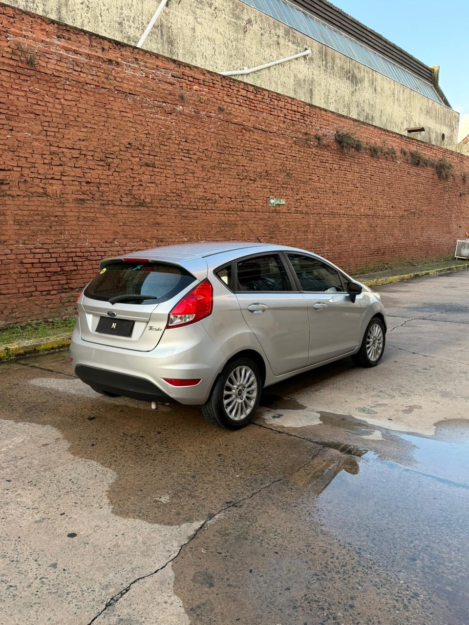 Mira esta publicación de Ford Fiesta 2017 en Motordil