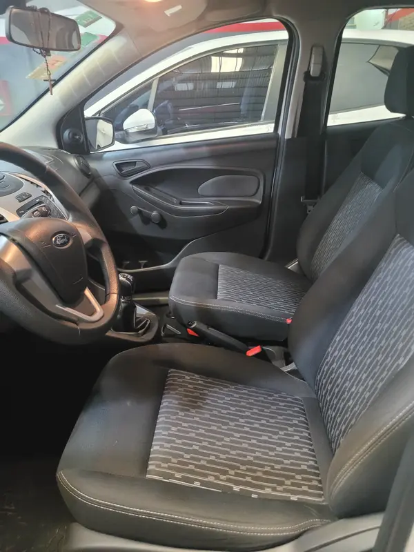 Mira esta publicación de Ford KA 2016 en Motordil