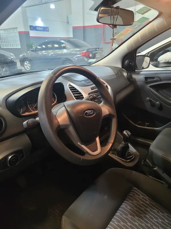 Mira esta publicación de Ford KA 2016 en Motordil