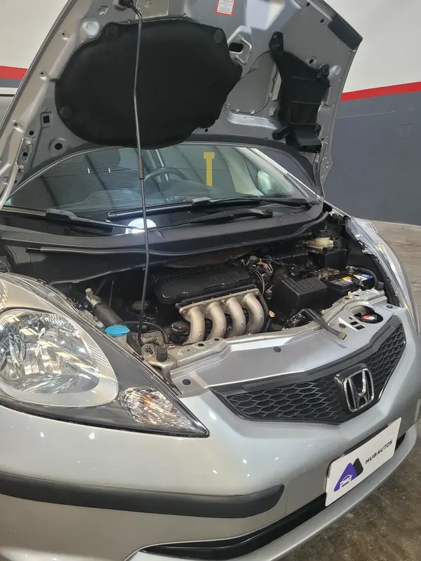 Mira esta publicación de Honda FIT 2010 en Motordil