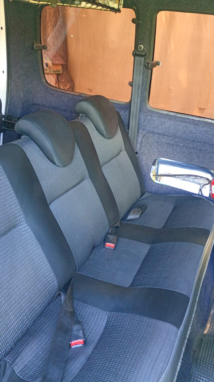 Mira esta publicación de Peugeot Partner 2015 en Motordil