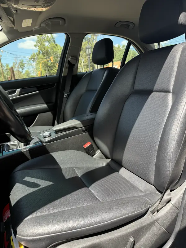 Mira esta publicación de Mercedes Benz 200 2014 en Motordil