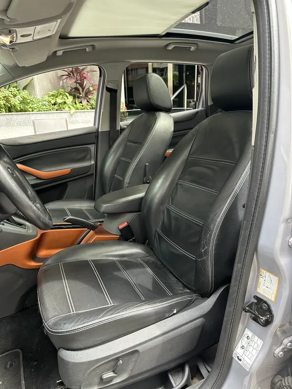 Mira esta publicación de Ford Kuga 2011 en Motordil