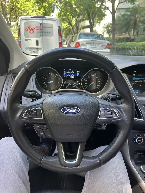 Mira esta publicación de Ford Focus 2017 en Motordil